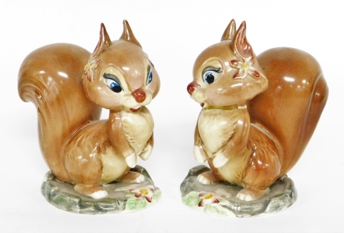 Two David Hands Animal Land Hazelnut figures, by Beswick, 10cm high. (AF)