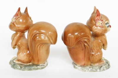 Two David Hands Animal Land Hazelnut figures, by Beswick, 10cm high. (AF) - 2