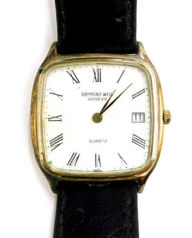 A Raymond Weil gentleman's wristwatch, with a gold plated wristwatch head, on a black leather strap.