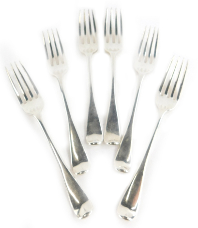 A set of six George III pattern silver dessert forks, London 1802, 1803, 7¾oz.