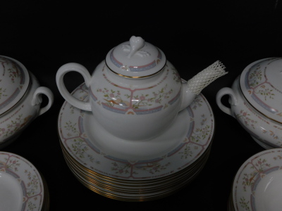 A Royal Worcester porcelain tea and dinner service decorated in the Lagoon pattern, comprising bullet shaped teapot, nine tea cups, seven saucers, ten tea plates, twelve side plates, one oval platter, one oval vegetable dish, nine dinner plates, two circu - 4