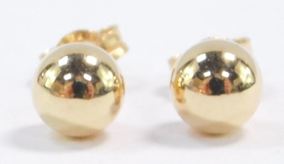 A pair Miore stud earrings, set in yellow metal stamped 18K, 0.43g, boxed with outer sleeve. - 2