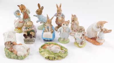 A selection of Beatrix Potter figures by Royal Albert, including Peter With Post Bag, Tom Kitten, Mrs Rabbit and Bunnies, etc. (12) - 2