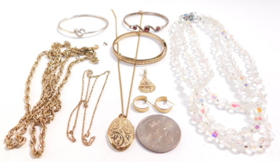 Silver and costume jewellery, including bangles, crystal necklace, earrings and a Commemorative crown. - 3