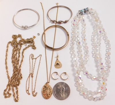 Silver and costume jewellery, including bangles, crystal necklace, earrings and a Commemorative crown. - 6