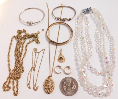 Silver and costume jewellery, including bangles, crystal necklace, earrings and a Commemorative crown. - 7