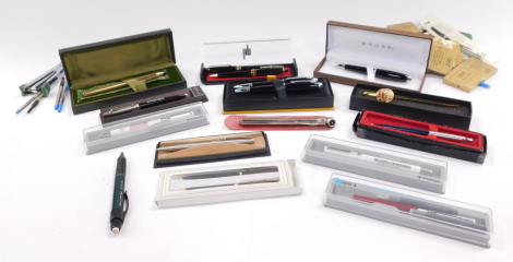 Miscellaneous pens, to include Parker, pen refills, Cross pens, etc. (a quantity)