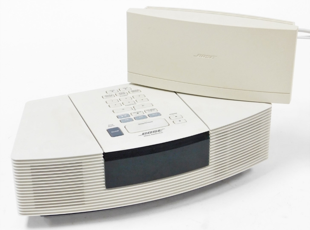 kærlighed Specialist hane A Bose Wave radio/CD player model AWRC3P, serial number 023077330170611AC,  together with an additional Bose