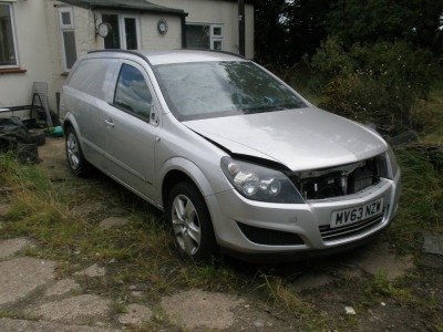 A Vauxhall Astra Sportive van 1.7 CDTI, registration MV63 NZW. The head has been removed from the engine. Sold as seen, no V5.