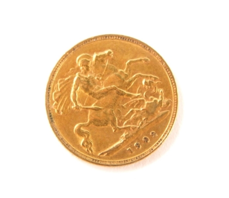 An Edward VII gold half sovereign, dated 1902, 4g.