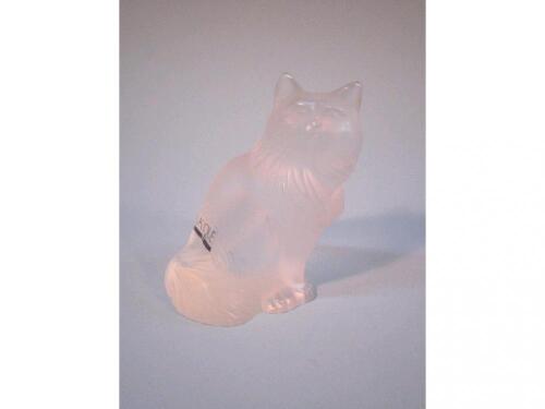 A modern Lalique frosted glass Persian cat