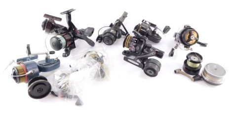 A Mitchell 440A match reel, Avanti Nero Method Feeder 400 reel, Geologic 4x4 reel, Lebco Pro Staff 20 ball bearing reel, and further fishing reels. (a quantity)