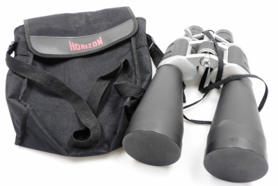 A cased set of Horizon 12X-60x70 binoculars.