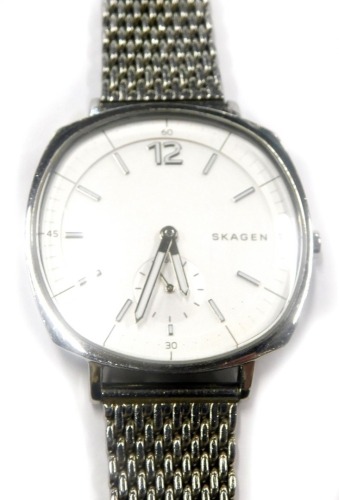 A Skagen gentlemans stainless steel cased wristwatch, with circular dial on pleated bracelet, boxed. (AF)