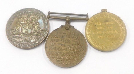 A World War One Victory medal, marked T4-059571 GWR G Bensley, 4cm high, Edward VII Coronation medal and a Special Constabulary Faithful Service medal marked Hailey, (3).