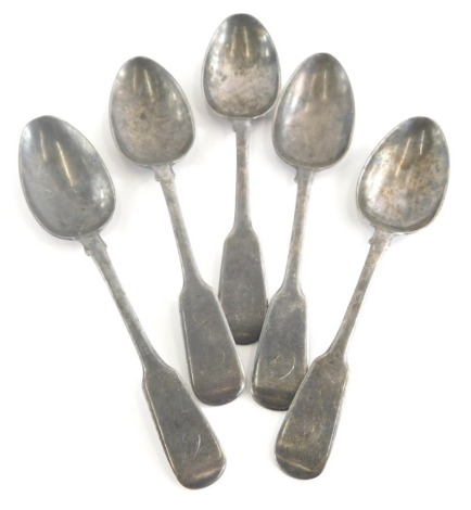 A set of five George IV silver teaspoon, fiddle back pattern with plain bowls, initialled, London 1823, 12cm wide, 2½oz. (5)