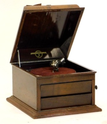 A Columbia mahogany tabletop gramophone (AF), 43cm wide.