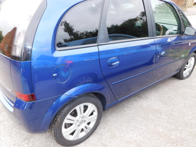 A Vauxhall Meriva, registration KX06 DGJ, 067,598 recd mileage, diesel, blue, first registered 18th July 2006, MOT expired 18th July 2019. To be sold upon instructions of the Executors. - 10