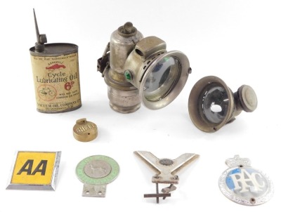 Britain Alsatian Association RAC and AA car badges, a tin of Gargoyle cycle lubricating oil, Veteran Motorist 31 car badge, Joseph Lucas Ltd Calcia Club carboy lamp, etc. (a quantity)