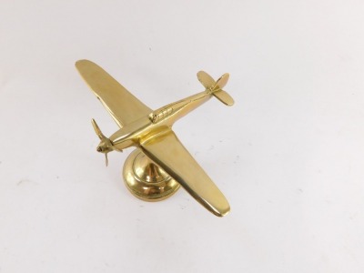 A brass aeronautical desk stand, modelled as a Hurricane fighter plane, 19cm wide. - 2