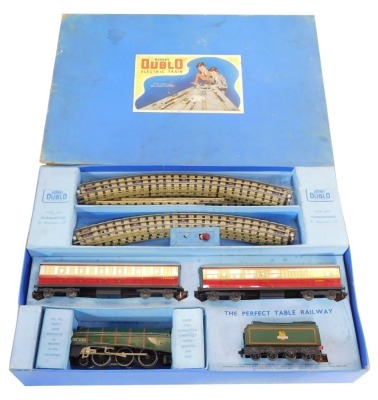 A Hornby OO electric train set, containing Silver King locomotive and tender, British Rail green livery, 4-6-2, 60016., two coaches and track, EDP11, boxed.