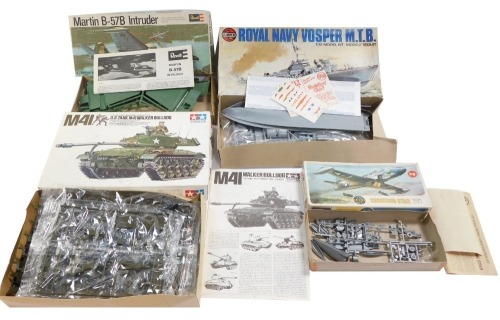 Airfix Revel and other plastic model kits, boxed, comprising an RM Vospa 73 foot MTB, scale 1/72, US tank M41 Walker Bulldog, scale 1/35 series number 55, a Martin B-57B Intruder and a Shooting Star 72, kit series 2. (4)