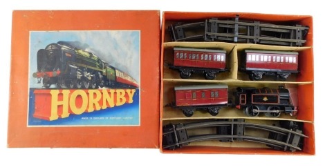 A Hornby O gauge tank passenger set, number 41, boxed.