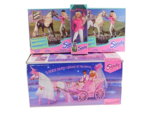 A Sindy fairy carriage, two poseable horses, Sindy Gallop Fun Figure, all boxed. (4)