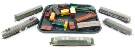 Hornby OO gauge diesel and electric locomotives, flatbed and goods wagons. (a quantity)