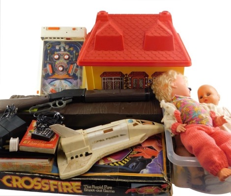 Games and toys, to include Crossfire., Alpha Probe Ideal Toy Rifle., Sinclair ZX Spectrum., etc.. (a quantity)