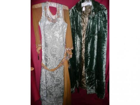 A vintage green velvet cloak (lined)