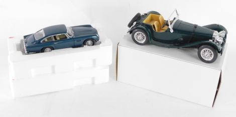 A Danbury Mint die cast model of a 1964 Aston Martin DB5, limited edition 2743/5000., boxed, together with a Burago die cast model of a Jaguar SS100 1937. (2)