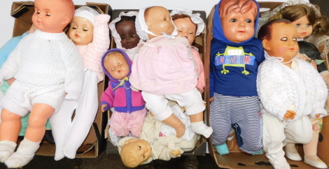 World and collectors dolls, mid 20thC onwards. (3 boxes)