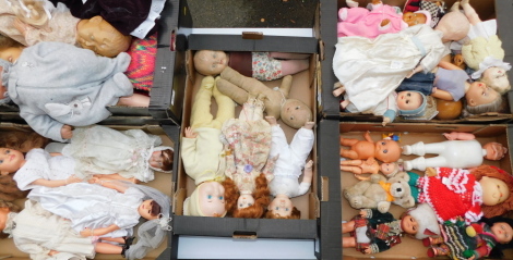 World and collectors dolls, mid 20thC onwards. (5 boxes)