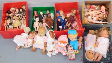 A group of dolls, to include mainly plastic bodied dolls, Barbie type figures, dolls, etc. (a quantity)