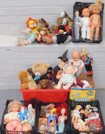 A quantity of dolls and cuddly toys, all plastic bodied, unmarked. (6 boxes)