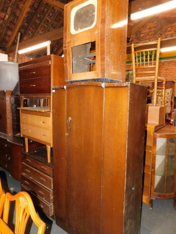 Sundry furniture, including wardrobe, chests of drawers, TV casing, etc. (5)