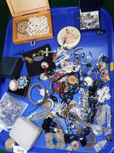 Costume jewellery and effects, an Ancre wristwatch, collar studs, Miss Selfridge jewellery, etc. (1 tray)