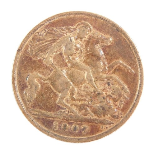 An Edward VII gold half sovereign 1907, 4.0g.