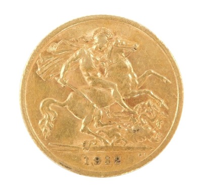 A George V gold half sovereign 1912, 4.0g.