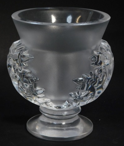 A Lalique clear and frosted glass vase decorated in the St Cloud Acanthaceae pattern, etched mark, 11.5cm high.