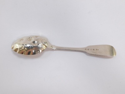 A Victorian silver fruit spoon, fiddle and shell pattern with engraved decoration, John Aldwinckle and Thomas Slater, London 1887, 2.6toz. - 4