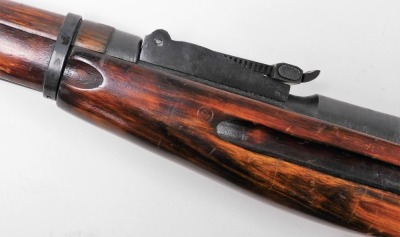 A deactivated Russian Moisin Nagant 1891/30 7.92mm bolt action rifle, Ser. No. 9125, barrel length 29". Certificate No. 155648 was issued on the 17/06/2020 and the cost of changing the gun from the old British certification to the new European Union ru - 7