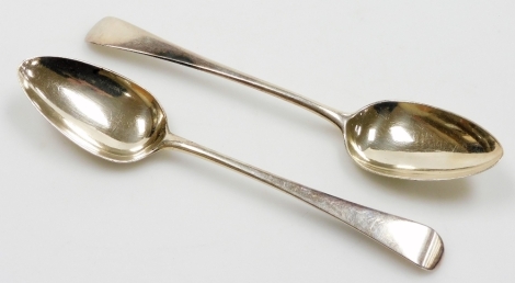 A pair of George III silver tablespoons, Old English pattern, London 1793, makers GS & WF, 4oz.