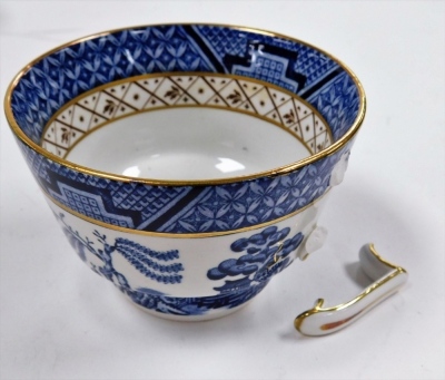 A Booths Real Old Willow pattern part service, comprising coffee pots, teapots, graduated milk jugs, teapot stand, cups and saucers, coffee cans and saucers, bowls, etc. (4 trays) - 2