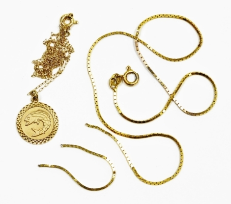 Various chains, to include a 9ct gold fish pendant on fine link chain, and 9ct gold box link chain (AF), 4.8g all in.