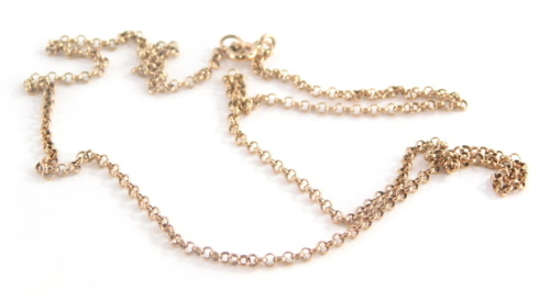 A 9ct rose gold curb link chain, 44cm long, 2.6g.