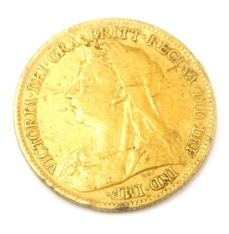 A Victorian gold half sovereign, dated 1900.