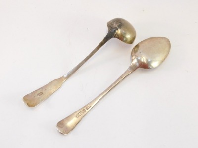 A George II Scottish silver cream ladle, Andrew Wilkie, Edinburgh 1814, together with a Victorian silver dessert spoon, James McKay, Edinburgh 1848, 1½oz. - 3