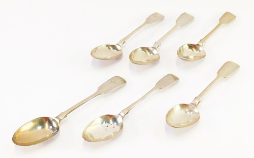 Six silver Fiddle pattern teaspoons, four bearing initials GH, London 1845, and two initialled H, London 1830, 4¾oz.